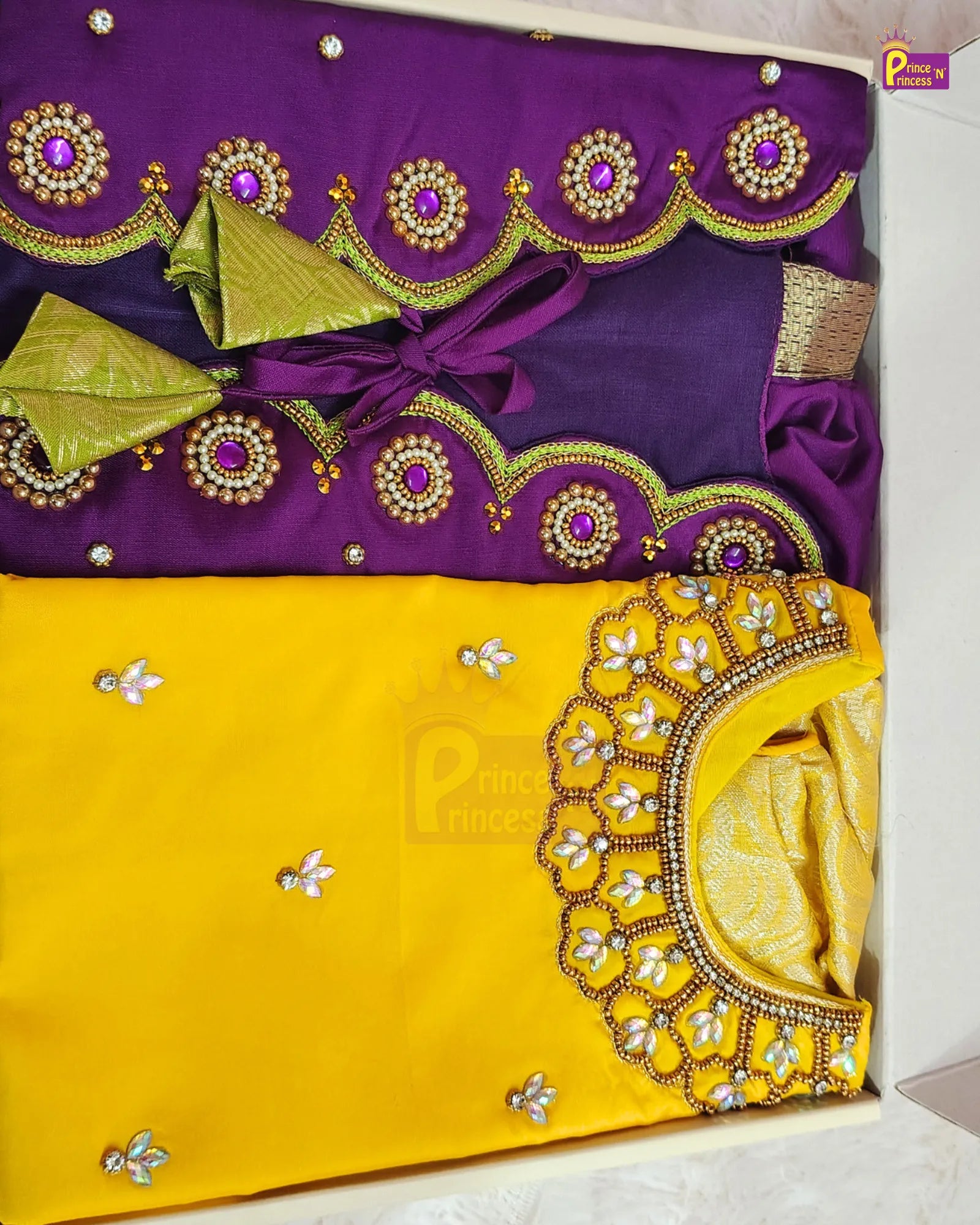 Girls Ethnic Wear Gift Box Combo | Naming Ceremony & First Birthday Gift GB-GT005
