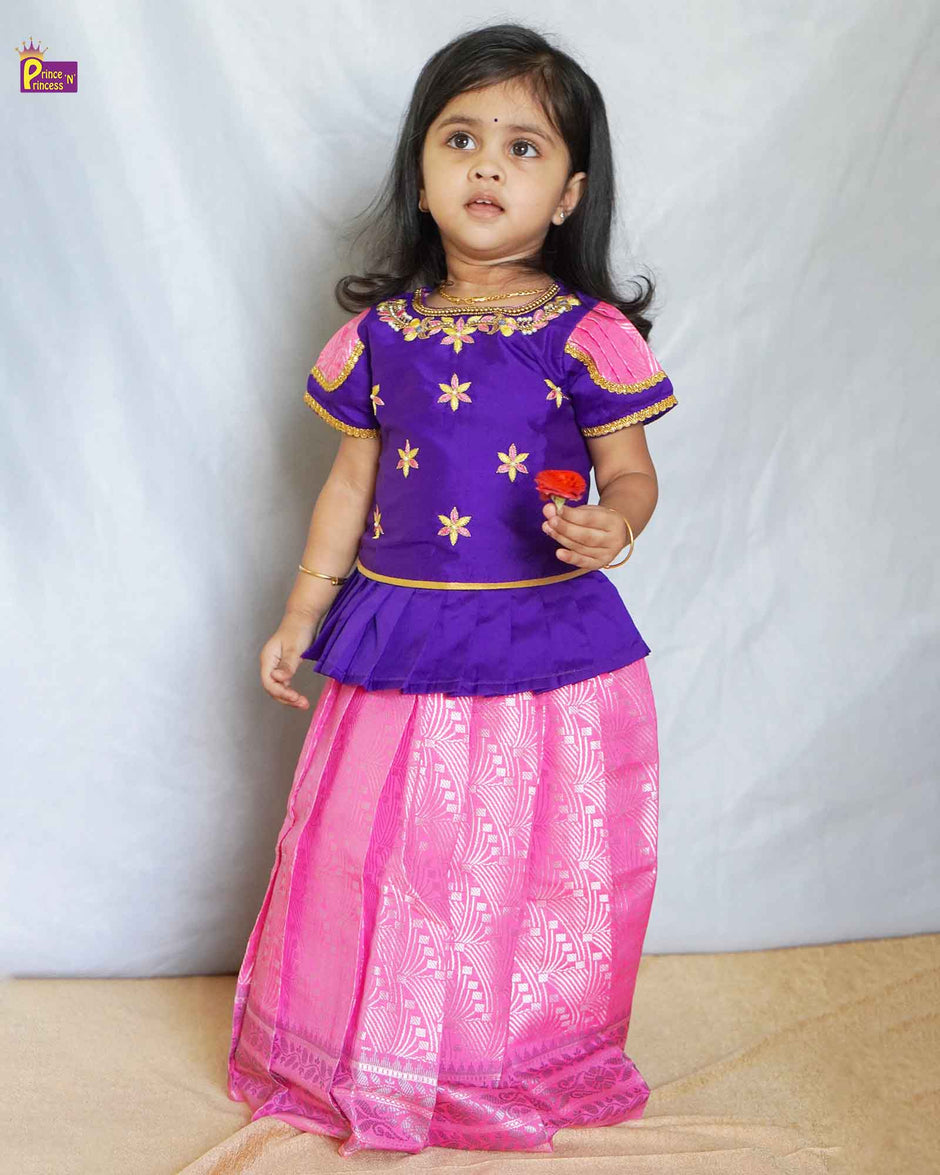 Pattu Pavadai – Prince N Princess