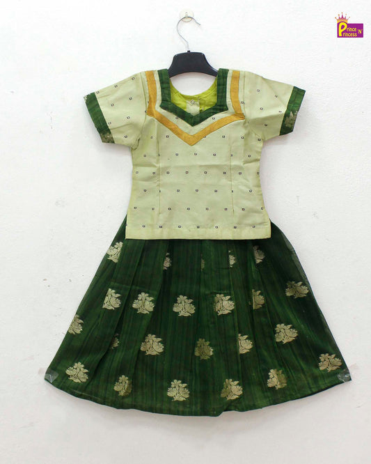 Kids Green Traditional Pattu Pavadai PPP10621