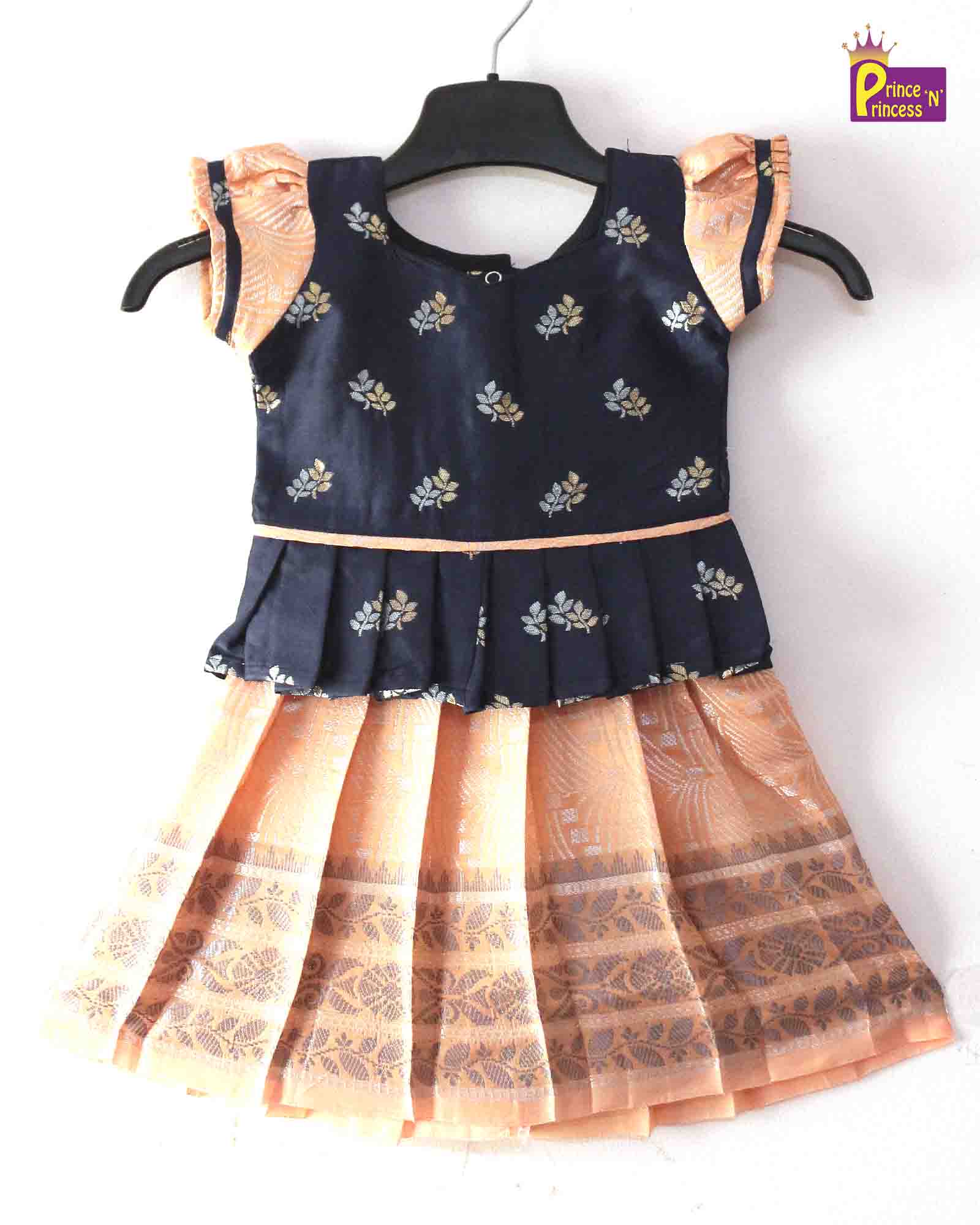 Baby pattu frock clearance designs