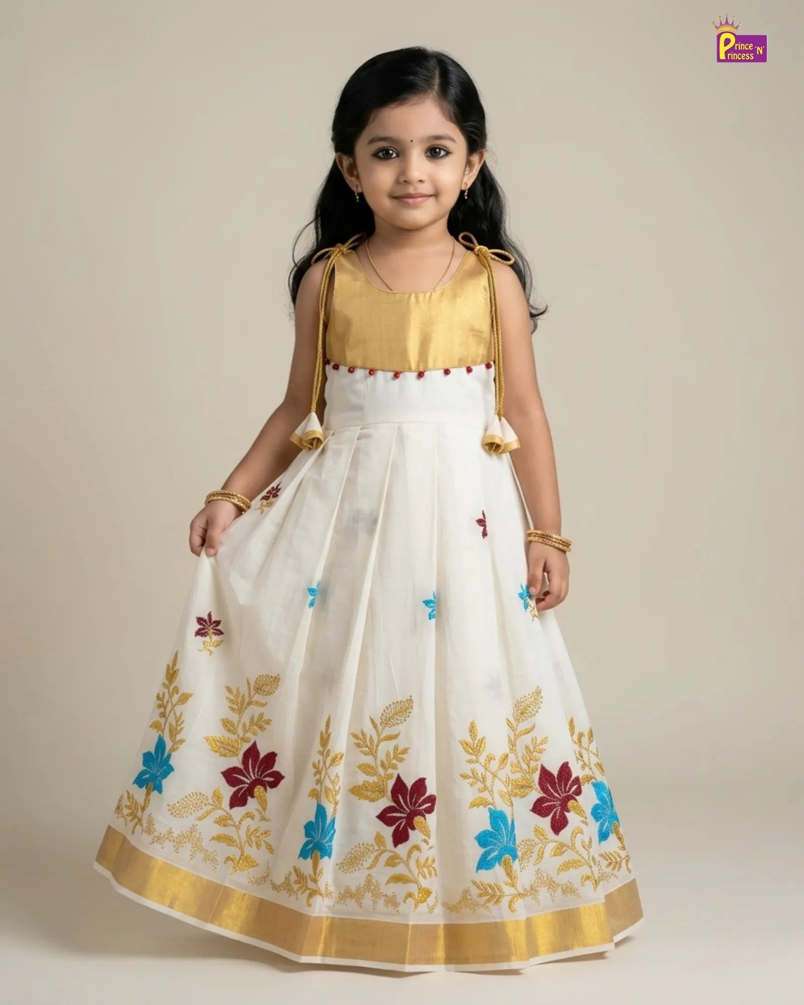 5 years old girl wearing onam pattu frock