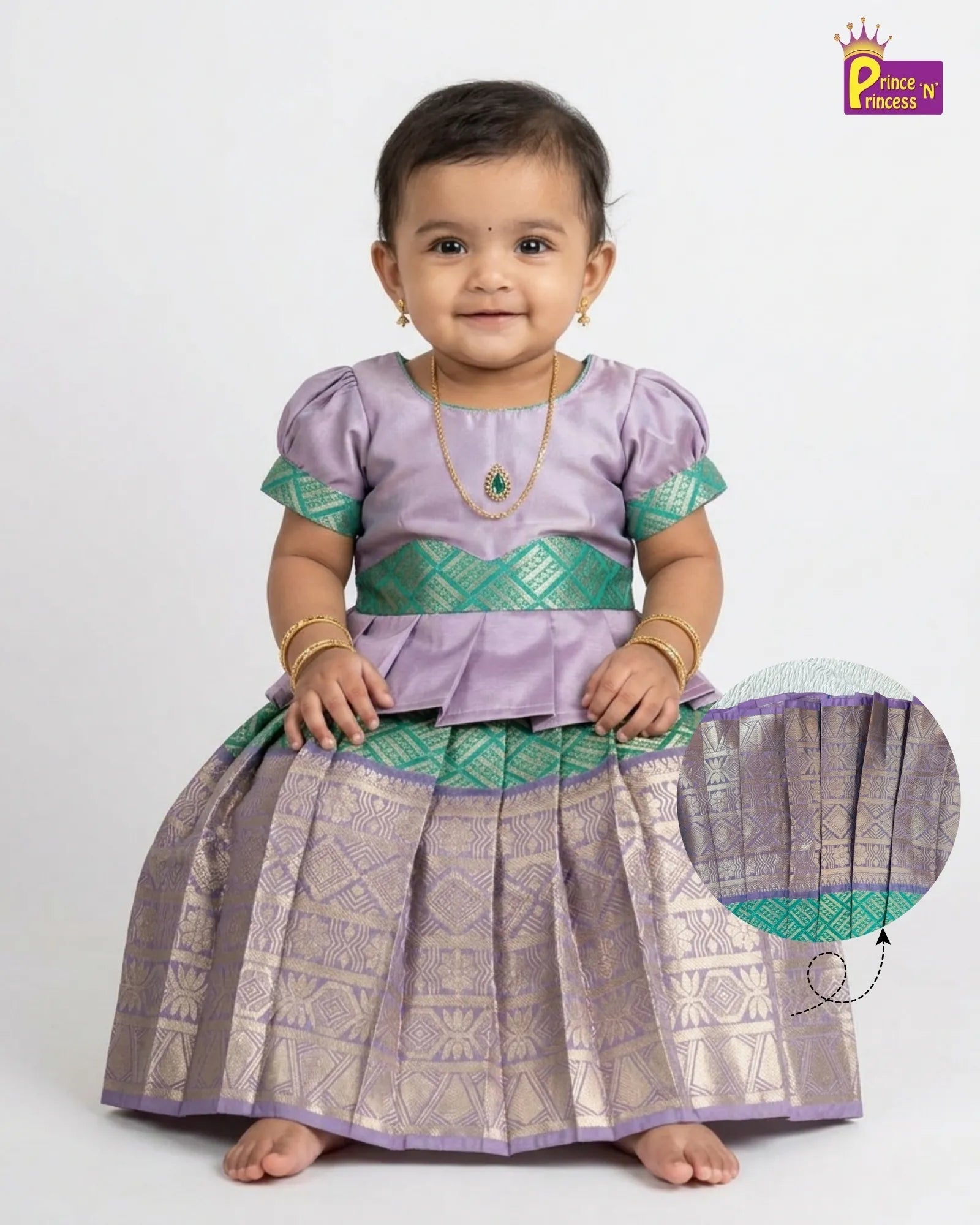 Luxury Baby Girl Birthday & Naming Ceremony Royal Moments GiftBox (0 - 1 Year Ethnic Wear) GB - GT004 - Prince N Princess