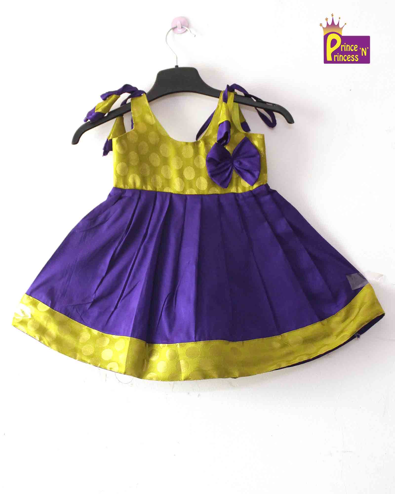 Baby pattu frock outlet designs